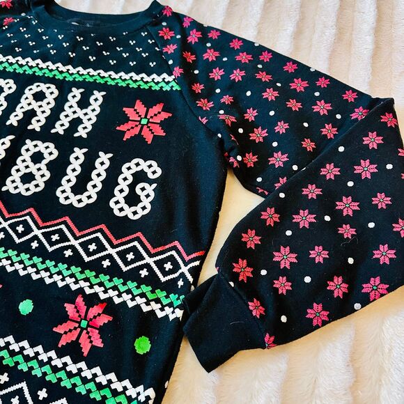 Junior’s Freeze Bah Humbug Christmas Sweatshirt Size M (7-9) - Picture 2 of 7